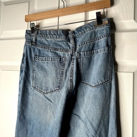 BlankNYC The Madison Crop Light Wash Blue Denim Button Fly Jeans Women's Size 27 - Picture 9 of 12